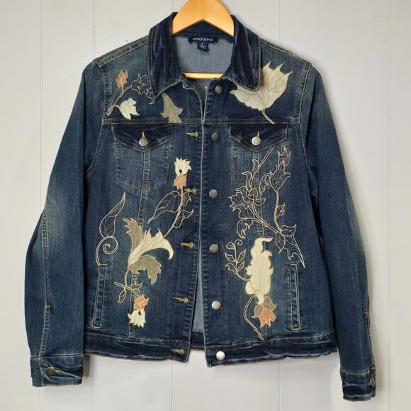 Bandolino Women’s Embroidered Denim Jacket Sarah Size Medium Floral Boho Western - Picture 1 of 7